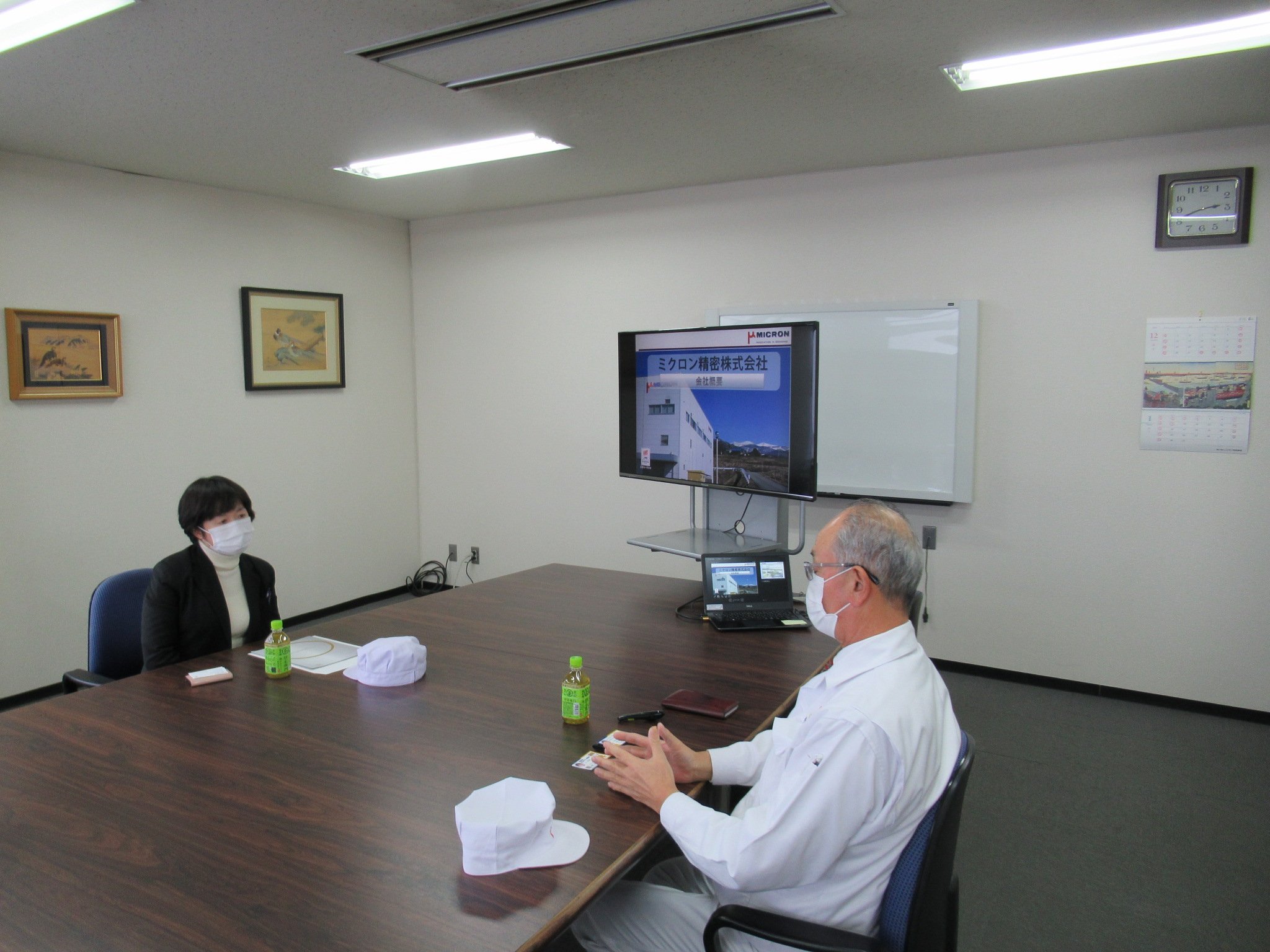 舟山議員との意見交換にも熱が入ります